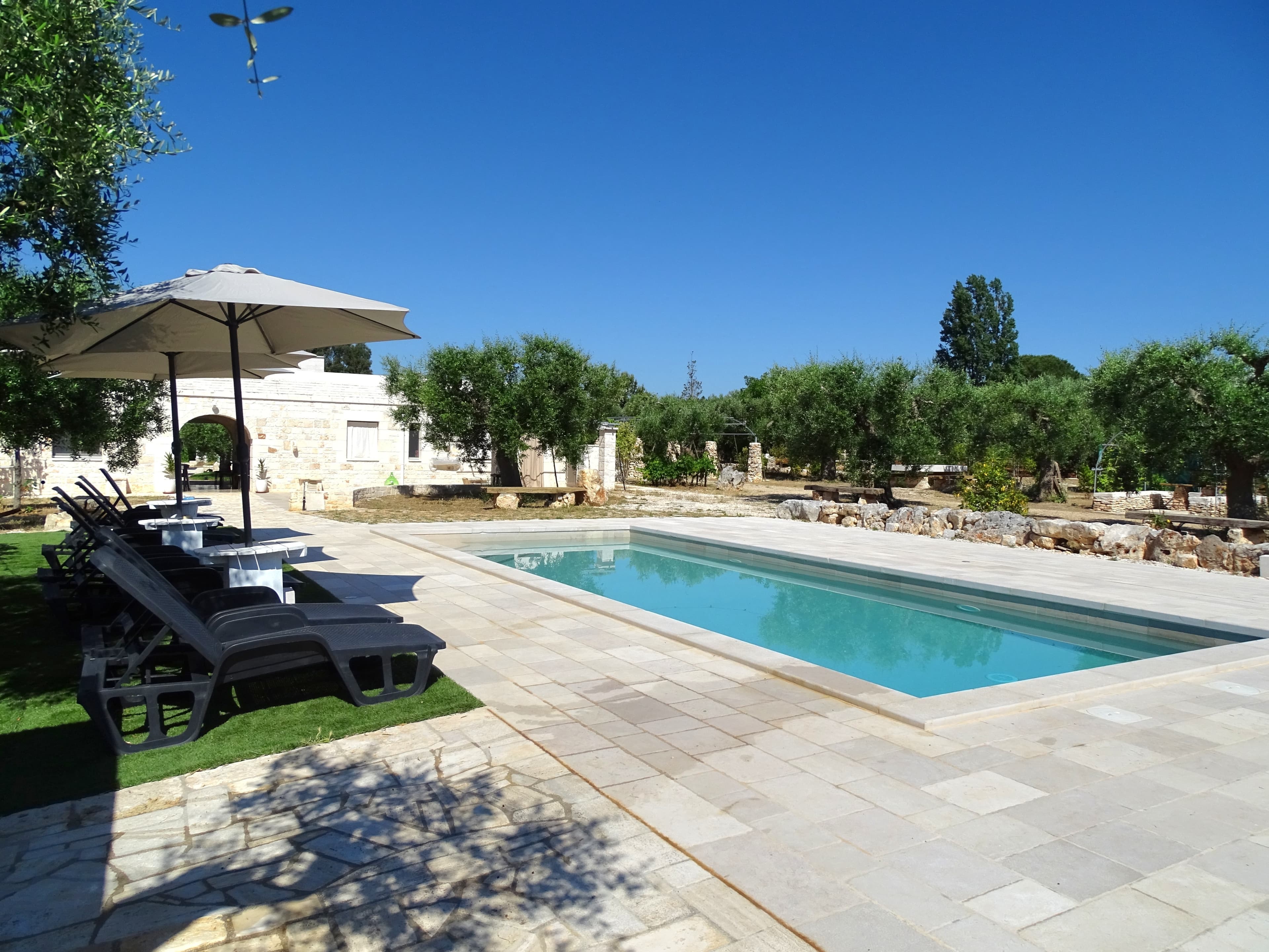 Foto — piscina esterna